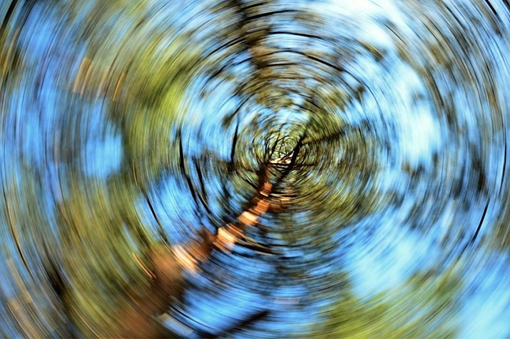 Головокружение: симптомы и диагностика — ЛабКвест